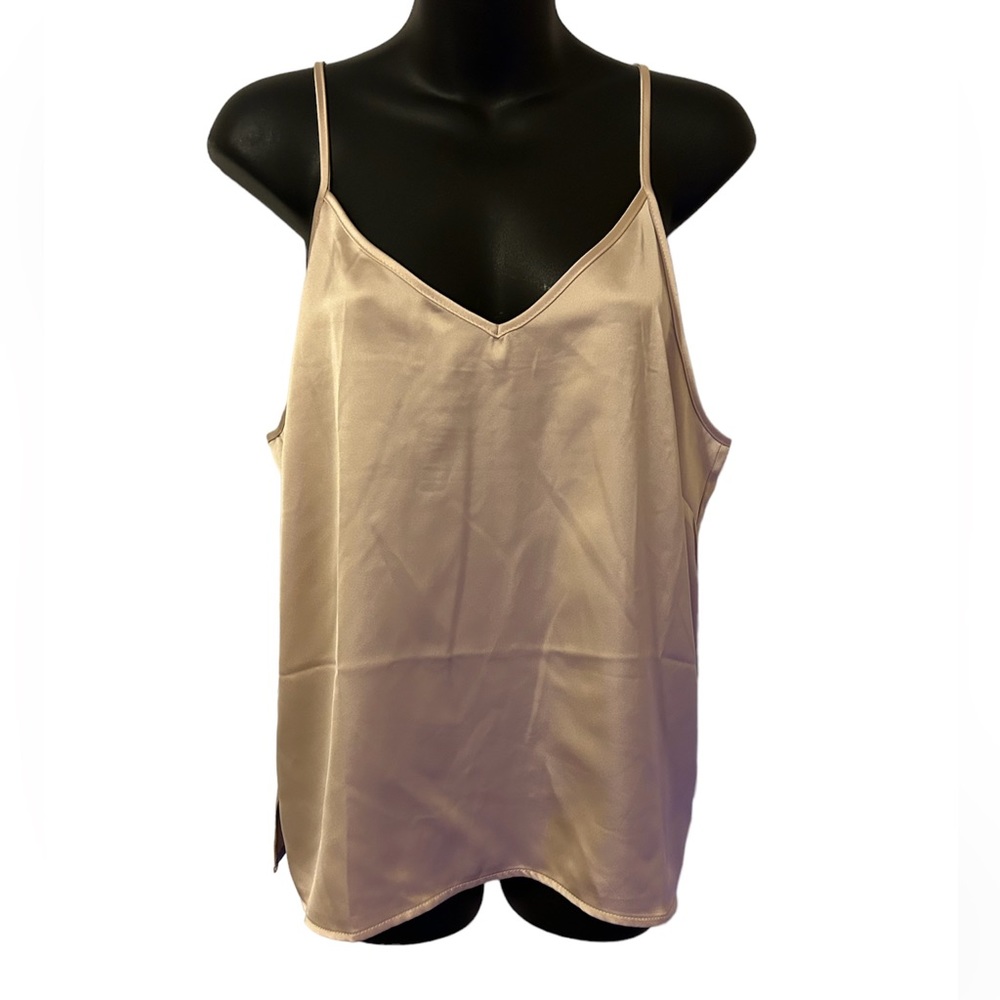 Tahari blush/champagne silky tank